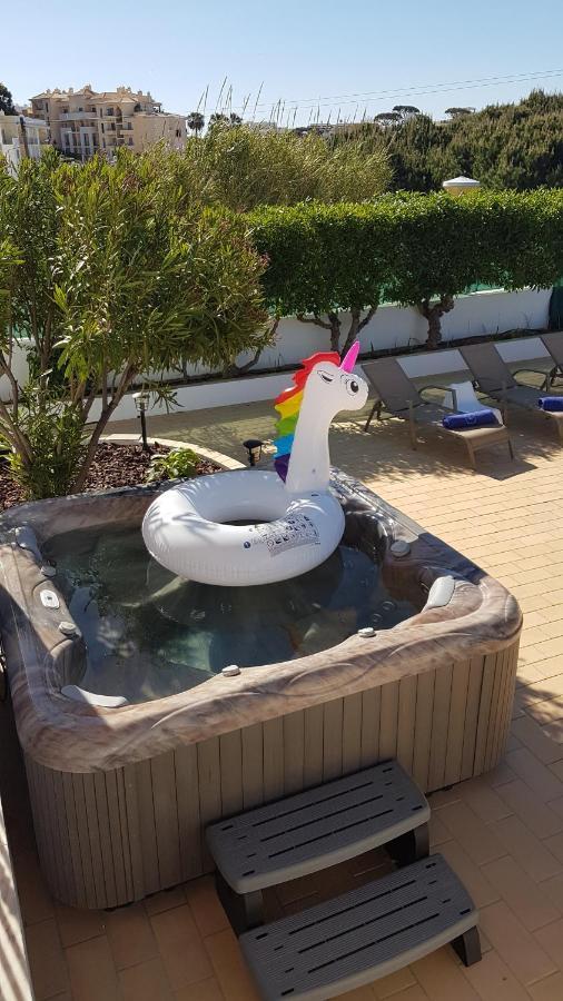 Sunset Villa by Laranjal Rentals Olhos de Agua  Bagian luar foto