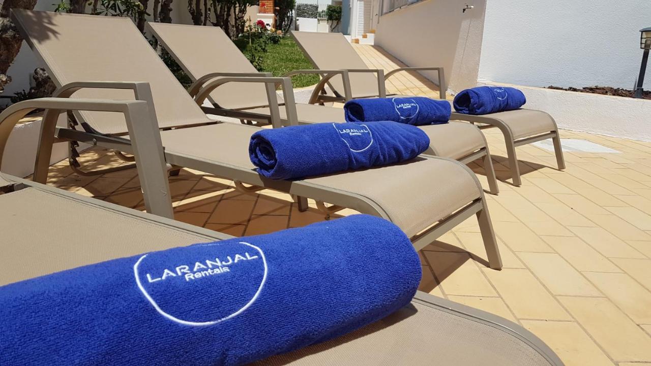 Sunset Villa by Laranjal Rentals Olhos de Agua  Bagian luar foto