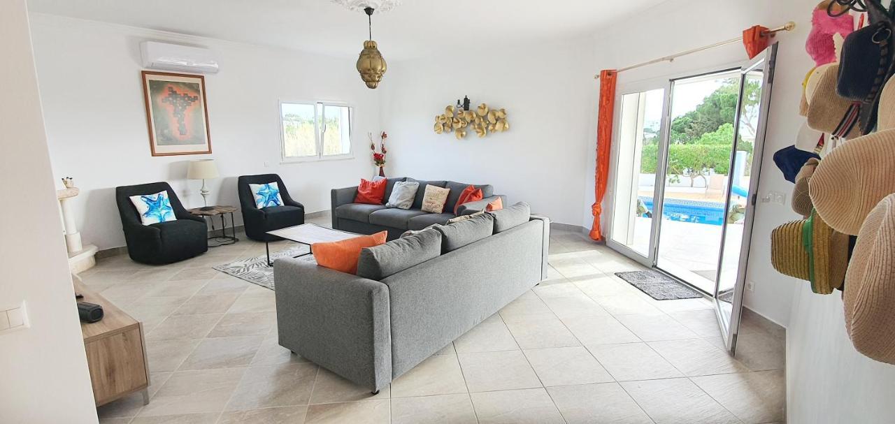 Sunset Villa by Laranjal Rentals Olhos de Agua  Bagian luar foto